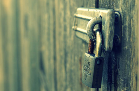 lock an instance against admin permission